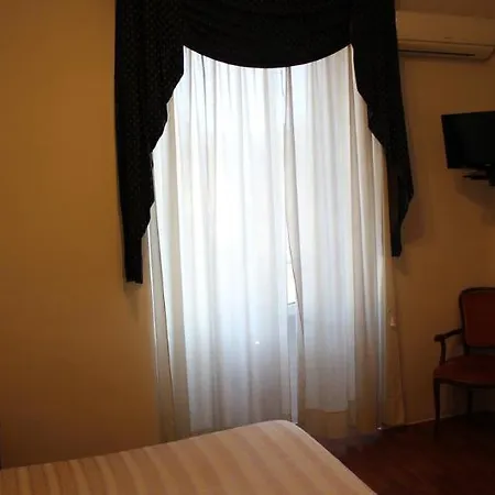 Sole E Luna Bed & Breakfast Rome