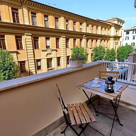 La Finestra Sul Vaticano Apartament *