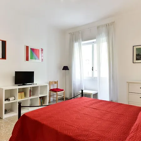 Red & White Vatican Apartment *