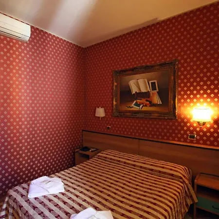 Hotel Hollywood Řím