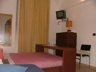 Gabriele E Francesca Hotel Rome