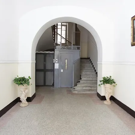 Hollywood Hotel Řím