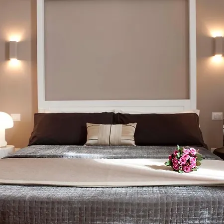 Cardilli Luxury Bed & Breakfast 2*