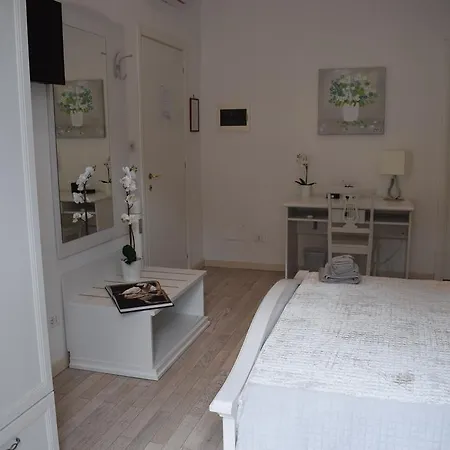 My Bed Vatican Museum Guest house