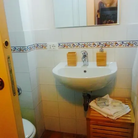 Domus Celentano Holiday home Rome