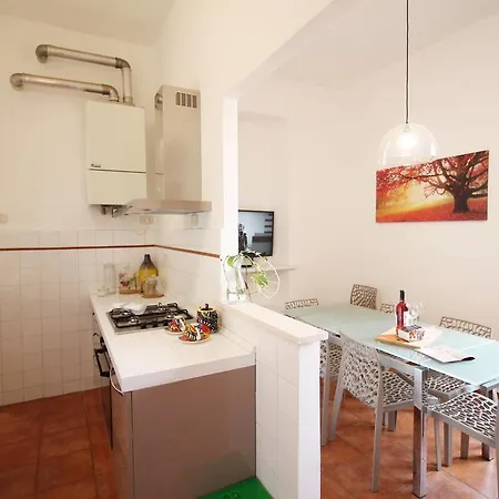 Colosseum Super Family Apartment *
