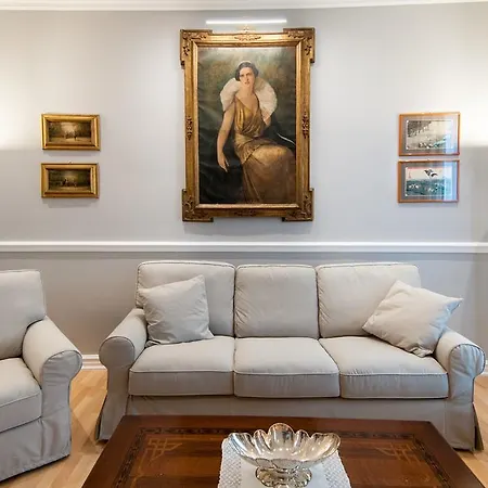 Apartment Luxury St Peter Elegant For Families
