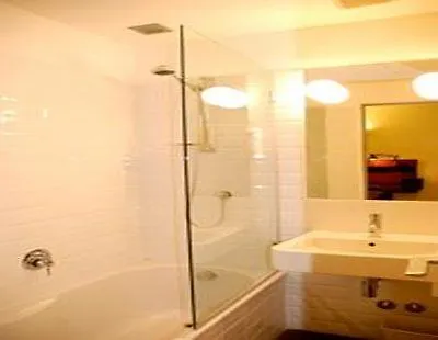 Elite Hotell 3*