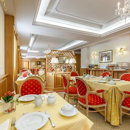 Residenza Paolo Vi 4* Rom