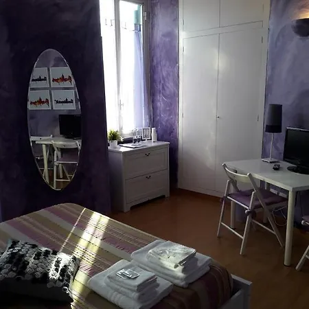 Nocleg ze śniadaniem Labicana42 2*