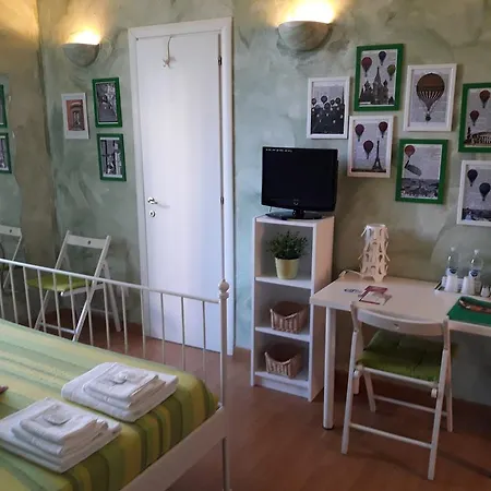 Labicana42 Nocleg ze śniadaniem