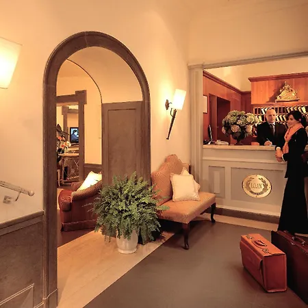 Hotel Glori 4*