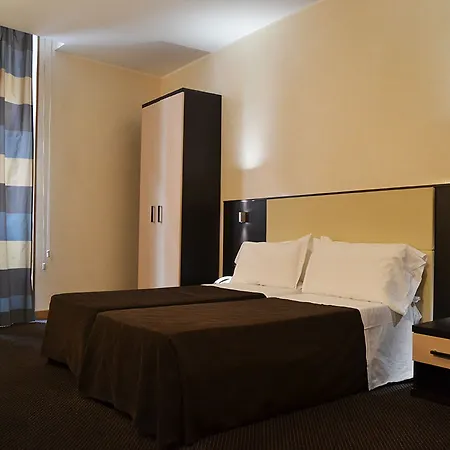 Hotel Tritone