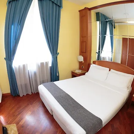 69 Manin Street Guest house 3*