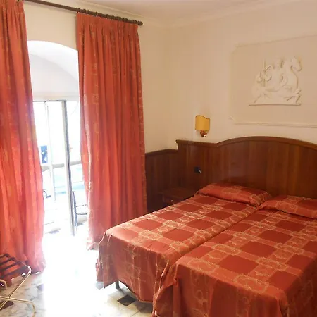 Bed & Breakfast Nakissa 3*