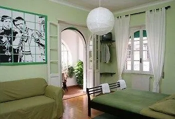 Πανσιόν Arches 2*