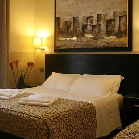 Hotel Yes Boutique 3*