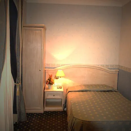 Bed & Breakfast Piccolo Imperiale 2*