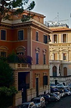 Piccolo Imperiale Bed & Breakfast 2*