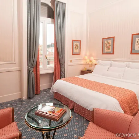 Marriott Grand Flora Hotel 4*