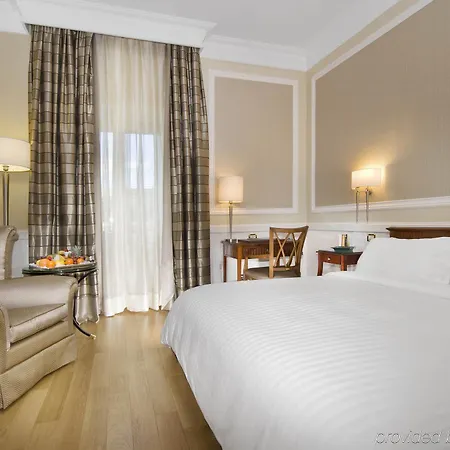 Marriott Grand Flora Hotel Řím