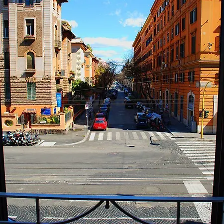 In Vale&hillary Colosseo 2* Rom
