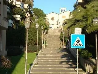 Alojamento de Acomodação e Pequeno-almoço St. Peter's *