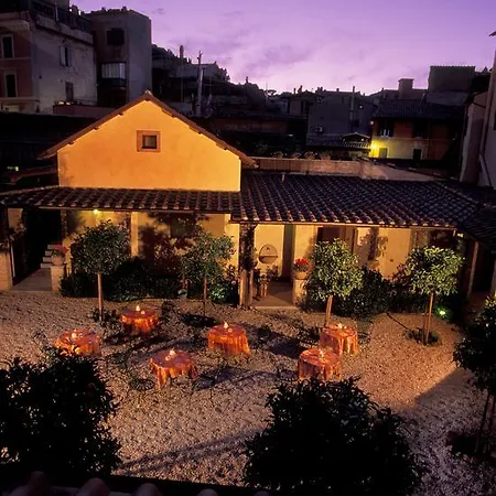 Santa Maria Hotel 3*