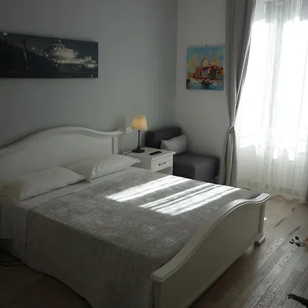 My Bed Vatican Museum Guest house 2*