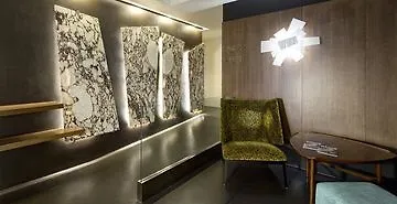 酒店 马斯卡尼豪华客房酒店 4*