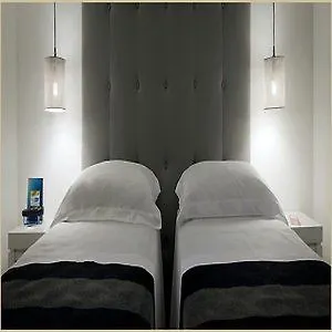 Via Del Corso Vendégház 3*