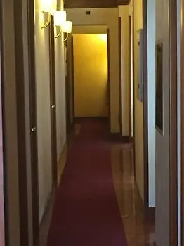 Divine Hotel