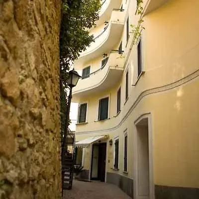 Hotel Alessandrino