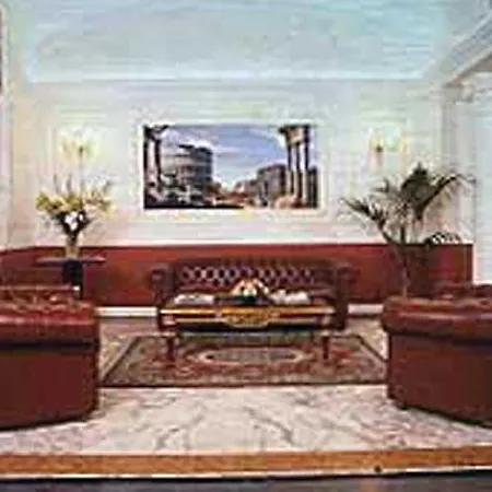 Hotel Contilia 3*