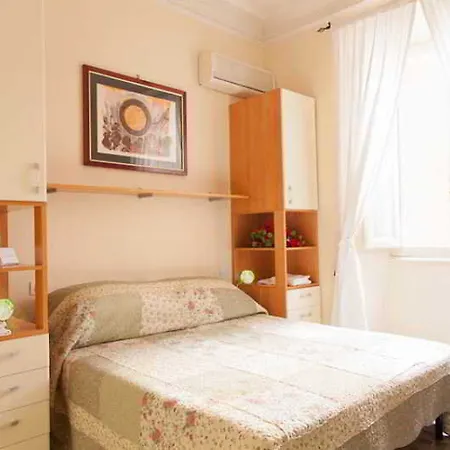 Πανσιόν Calamatta 2*