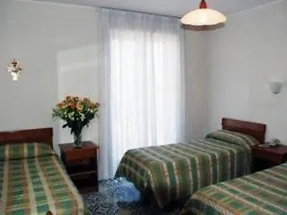 Hotel Casa Tra Noi 3*