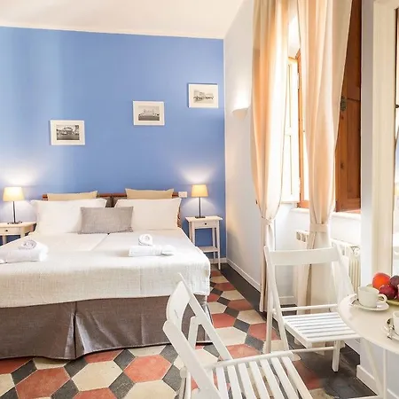 The Spanish Campo De' Fiori Bed & Breakfast 3*