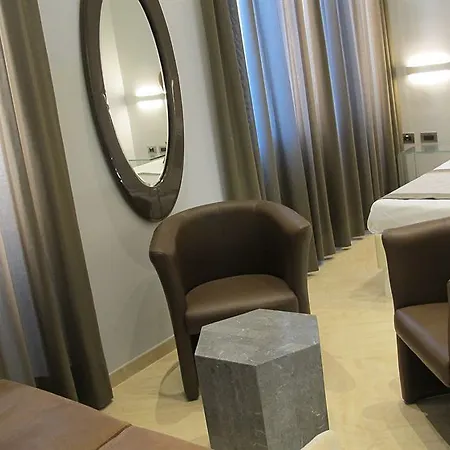 Pantheon Caesar Relais 2* Řím
