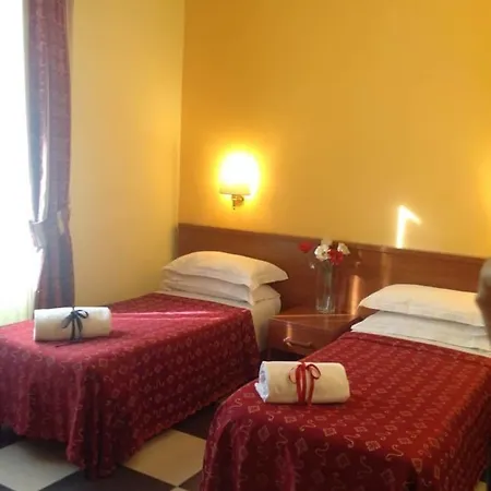 Centro Cavour Hotel 3*