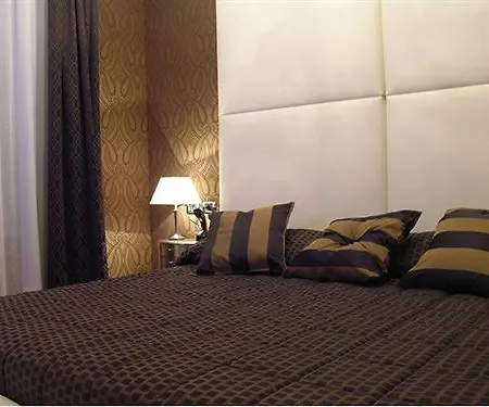 Lh Andreotti Hotel