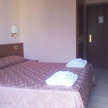 Aristotele 2* Rzym