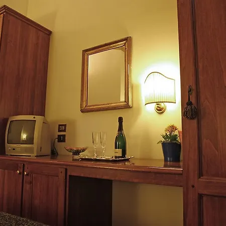 Bed & Breakfast Al Colonnato Di San Pietro 3*