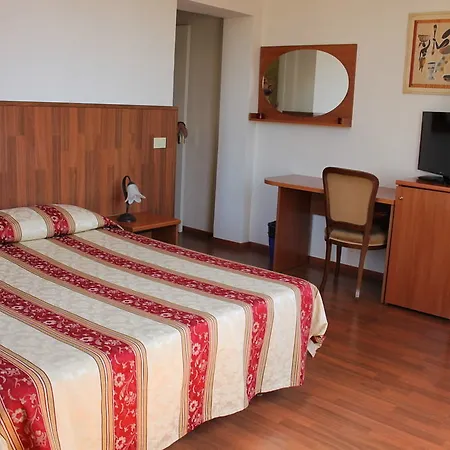 Sole E Luna Bed & Breakfast 2*