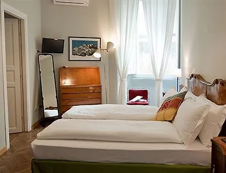 Konukevi Cassiodoro19