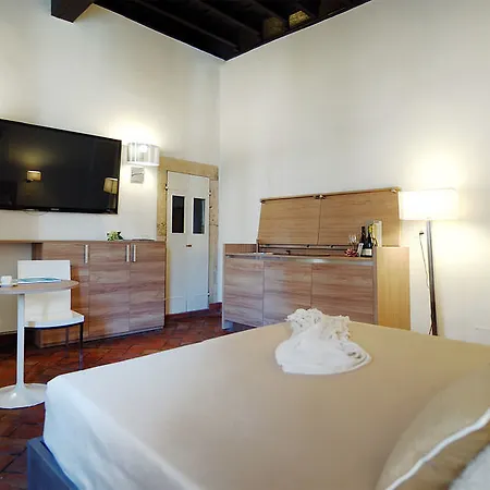 Navona Luxury Aparthotel Rome