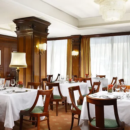 Beverly Hills Hotel 4*