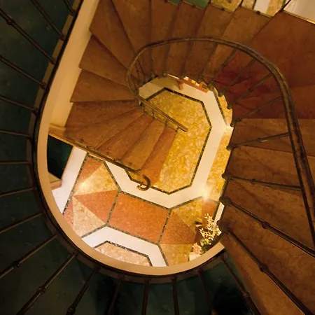 Fontanella Borghese