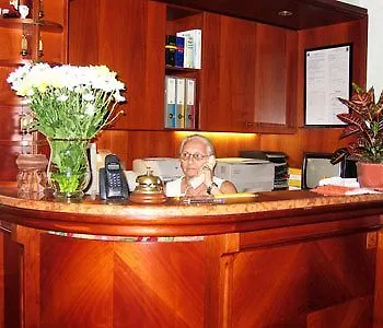 Paba Hotel 2*
