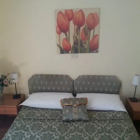 Hotel Margaret 2*