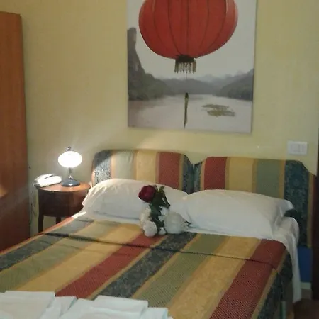 Margaret Hotel